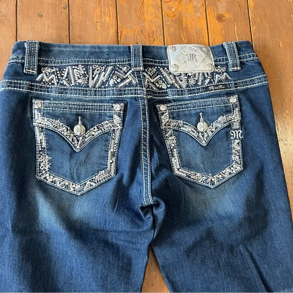 Miss Me Women’s Mid Rise Easy Skinny Embellished Pockets Y2K Jeans - Picture 6 of 10
